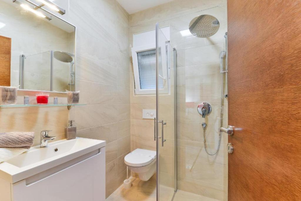 Apartmani Velic Vir Exterior foto