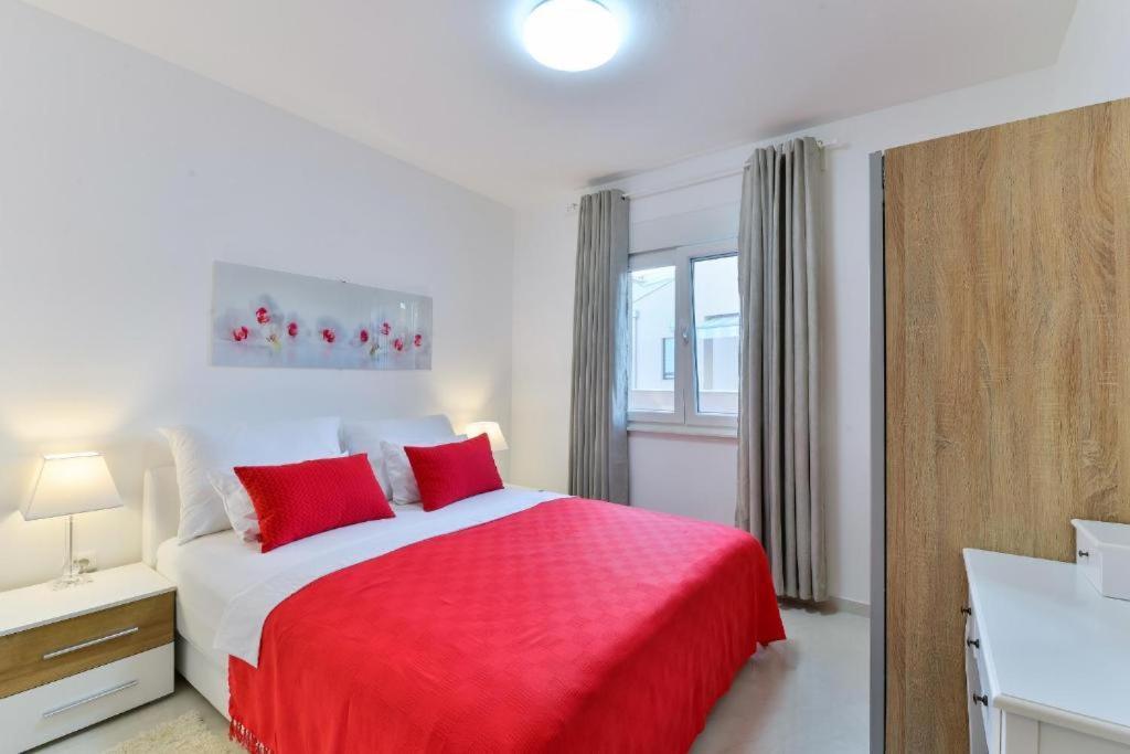 Apartmani Velic Vir Exterior foto
